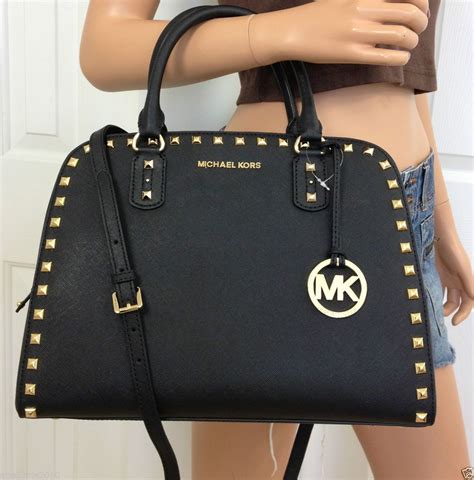 michael kors outlet black purse.